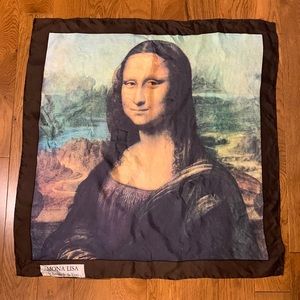 Mona Lisa Scarf